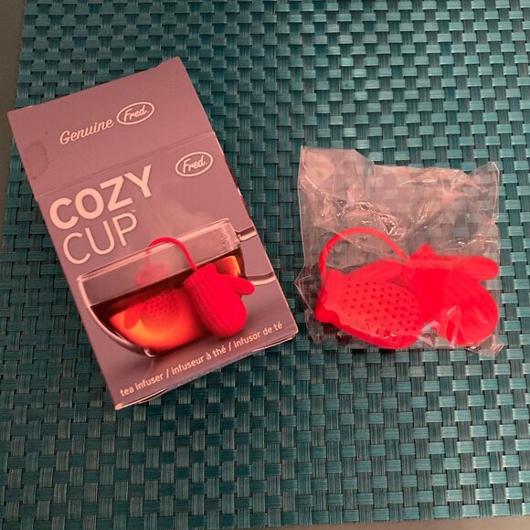 Tea Infuser Cozy Cup by Fred NIB - Picture 2 of 6